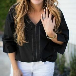 Rachel Hollis black top